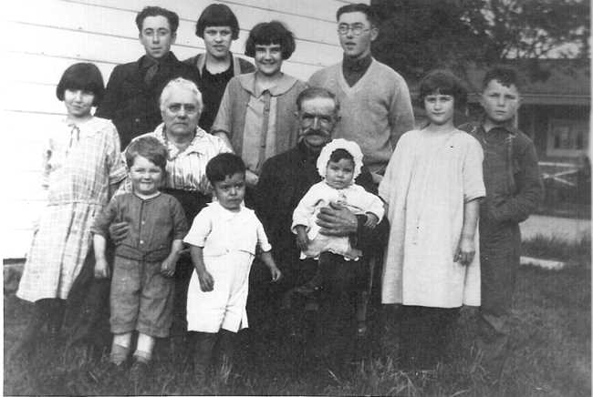  Maria & Antone with grandchildren
