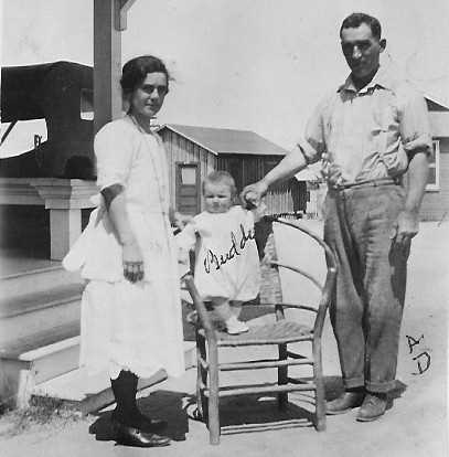 Maria, Anthony, Bernard, 1922